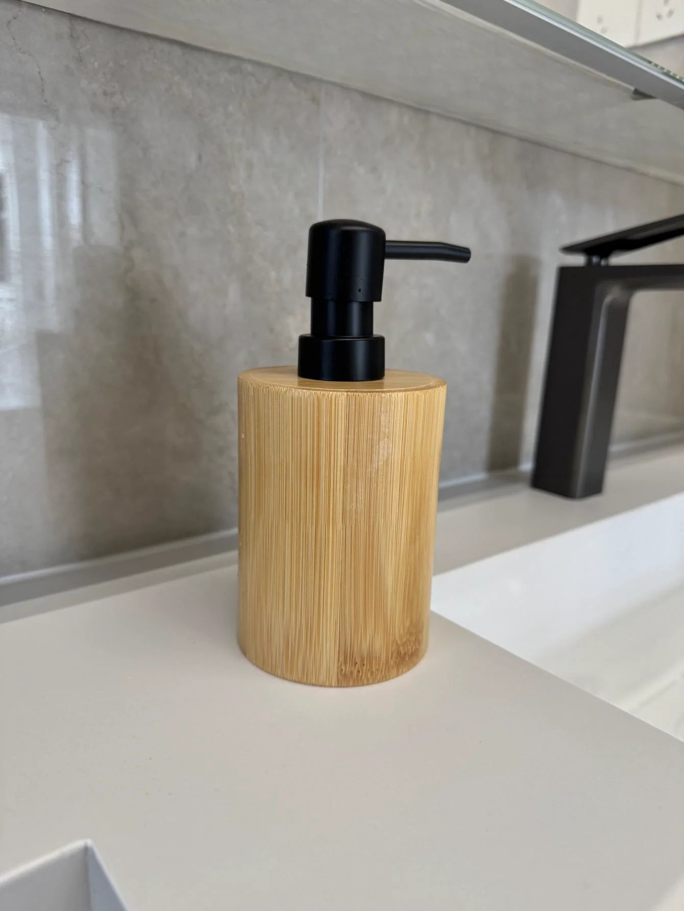 15Oz Bamboo Soap and Lotion Dispenser Bottle Bathroom Accessories Set, Bamboo Soap Dispenser Bottle Refillable Liquid Pump Bottl