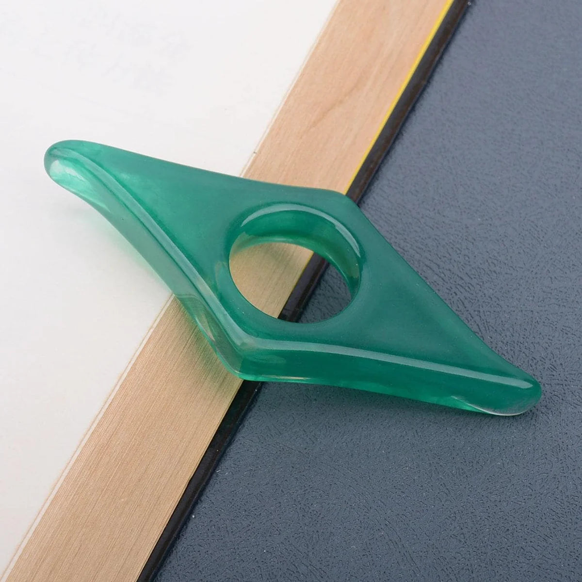 1 Pc Thumb Book Support Book Page Holder School Supplies Reading Aids Student Book Accessories Spreader Convenient Bookmark